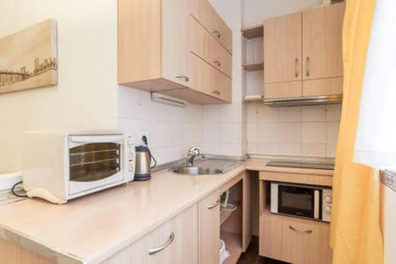 Comfortable Studio In Balneario Beach Málaga Daire
